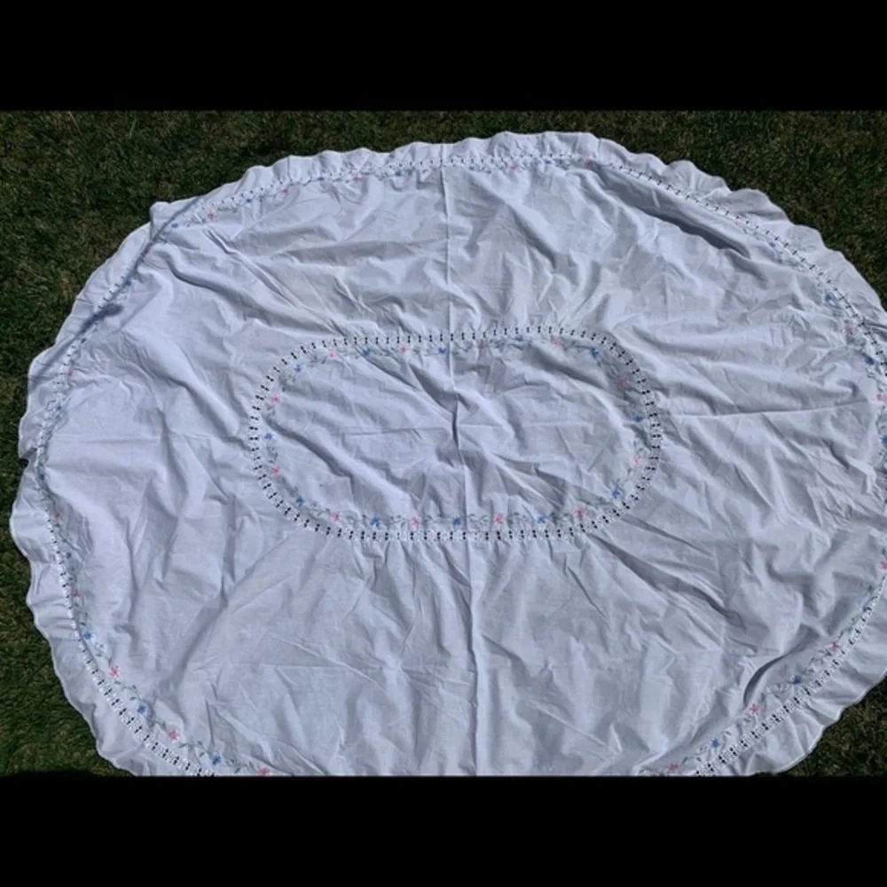 Table cloth